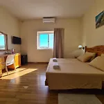 Sensi Hotel 2*