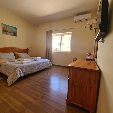 Hotel Sensi 2*