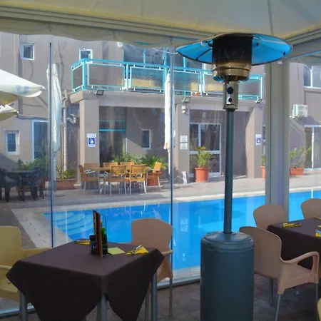 Hotel Sensi
