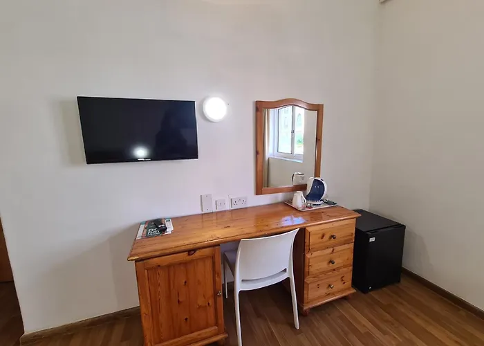 Hotel Sensi Marsaskala