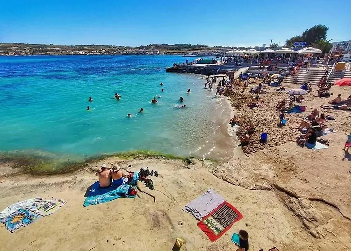 センシ ホテル 2*